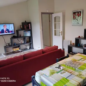 https://chez-nano.midi-pyreneeshotels.com
